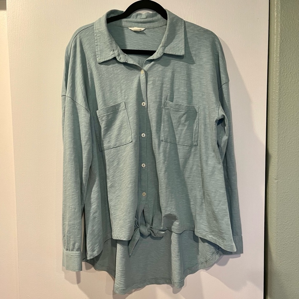 Caslon hi-low button up shirt